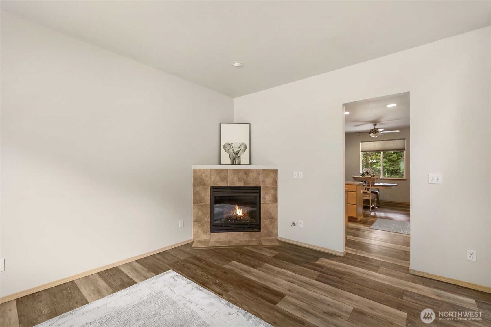 5056 SW Lake Helena Road Port Orchard WA 98367