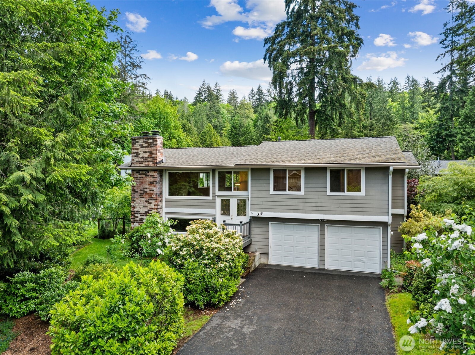814 217th Place NE Sammamish WA 98074