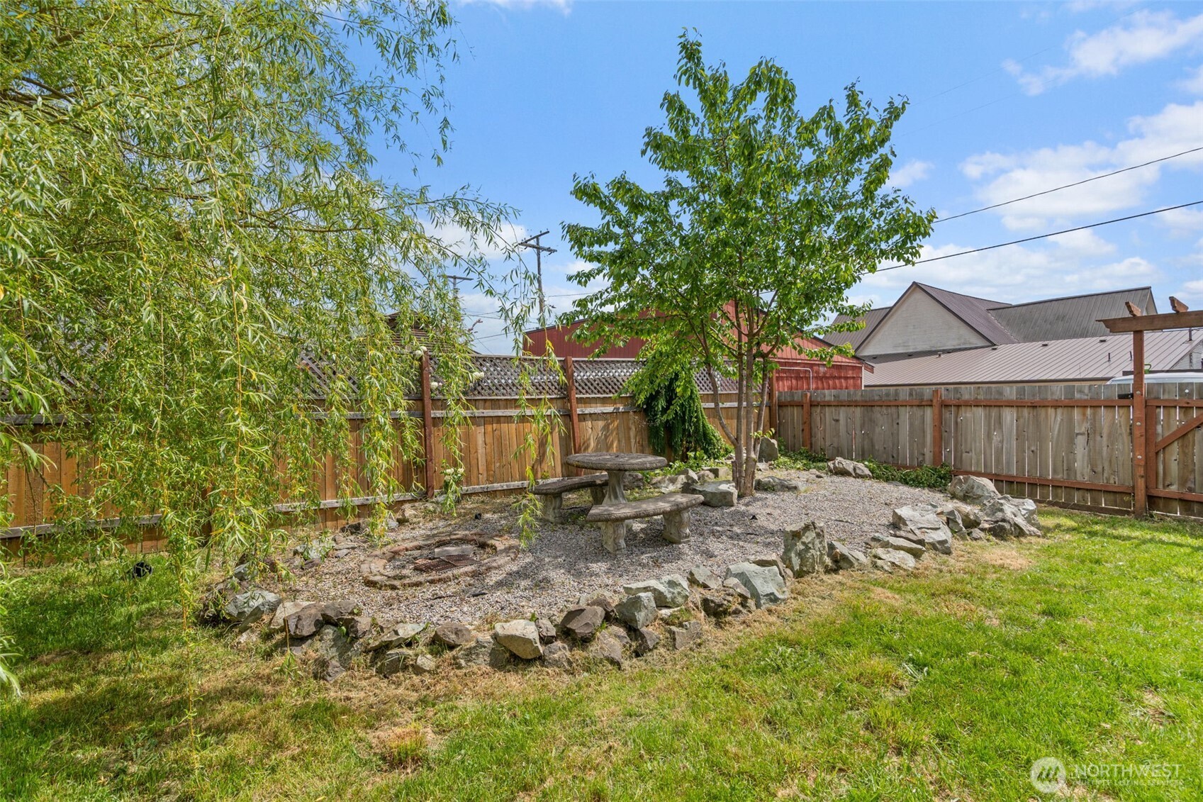 505 W Young Street Elma WA 98541