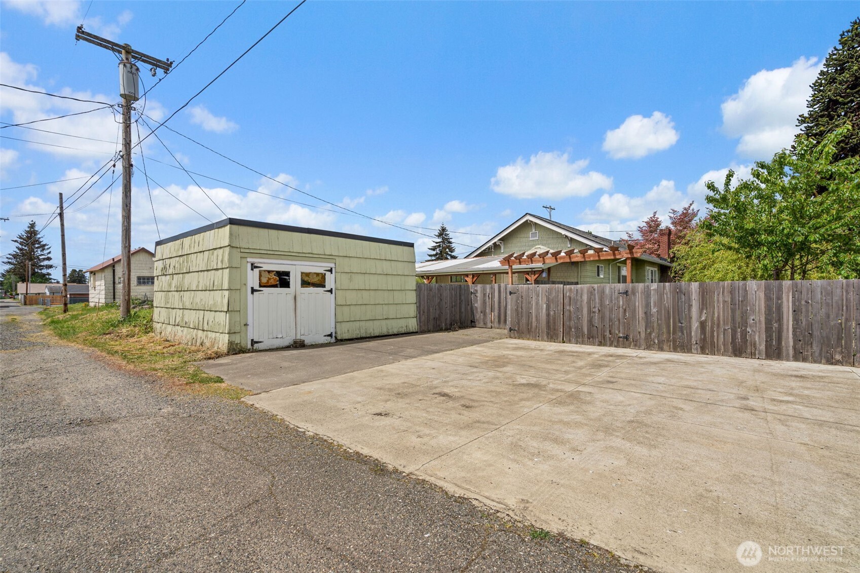 505 W Young Street Elma WA 98541