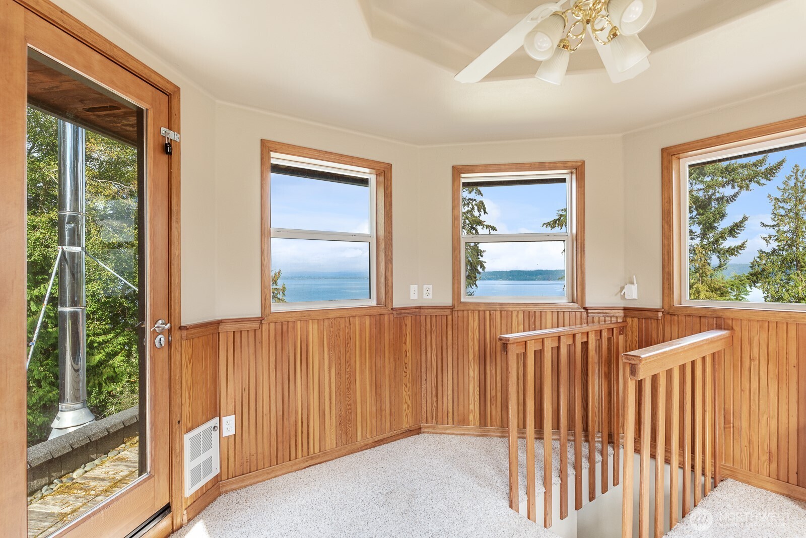 2681 S East Camano Drive Camano Island WA 98282