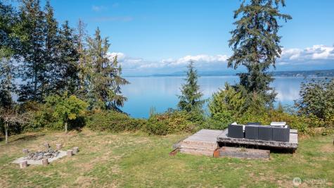 2681 S East Camano Drive Camano Island WA 98282