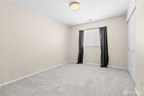 18318 73rd Avenue E Puyallup WA 98375