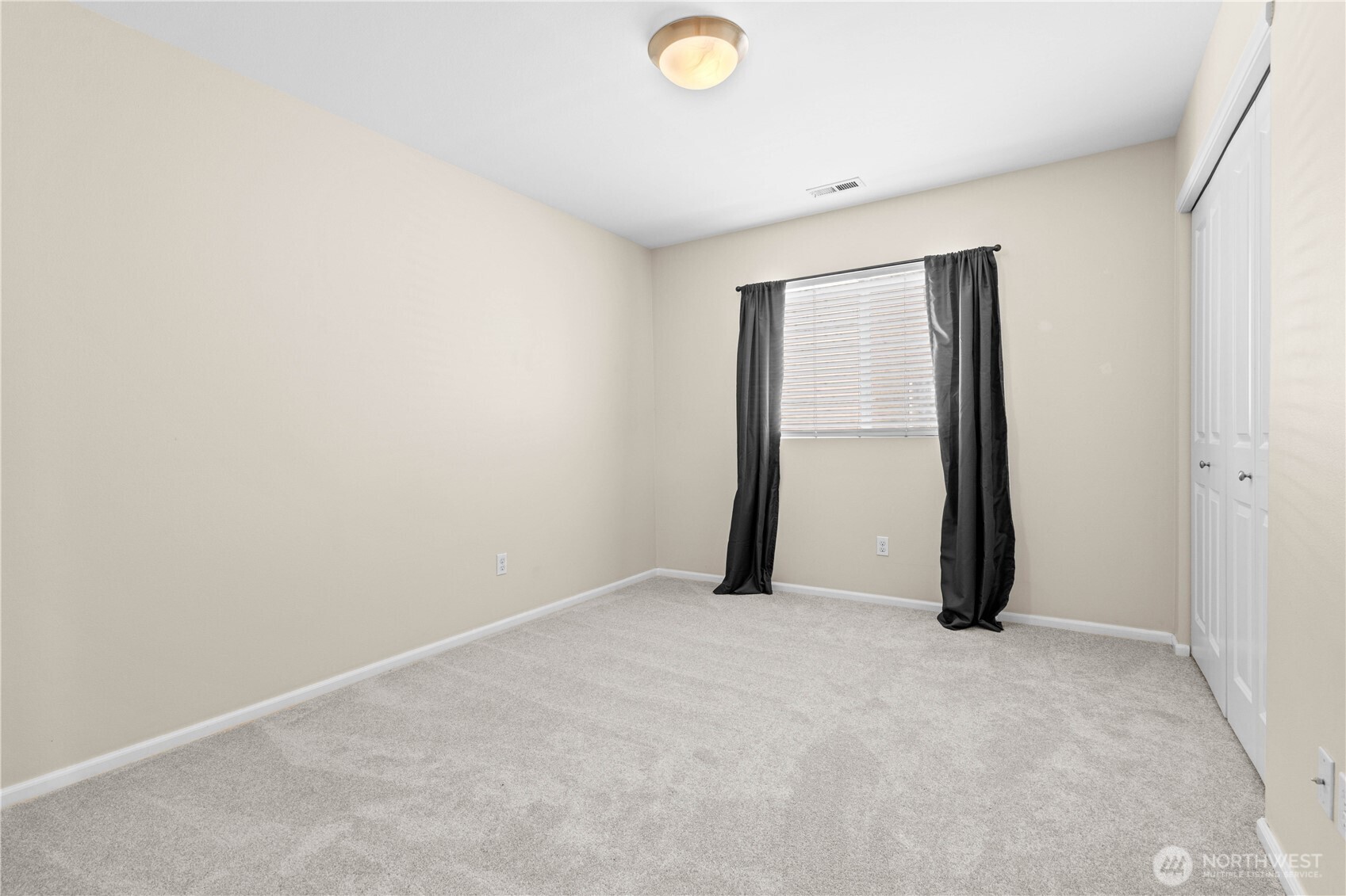 18318 73rd Avenue E Puyallup WA 98375