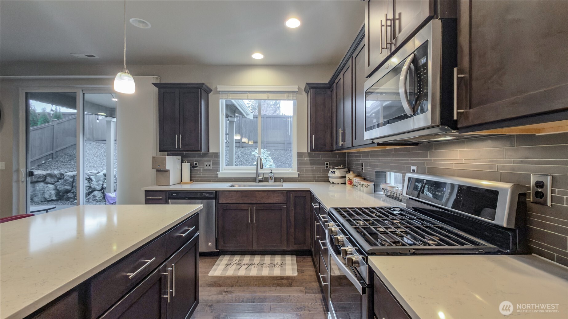 7338 83rd Drive NE Marysville WA 98270