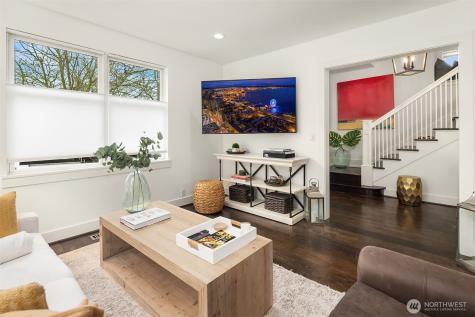 2009 E John Street Seattle WA 98112