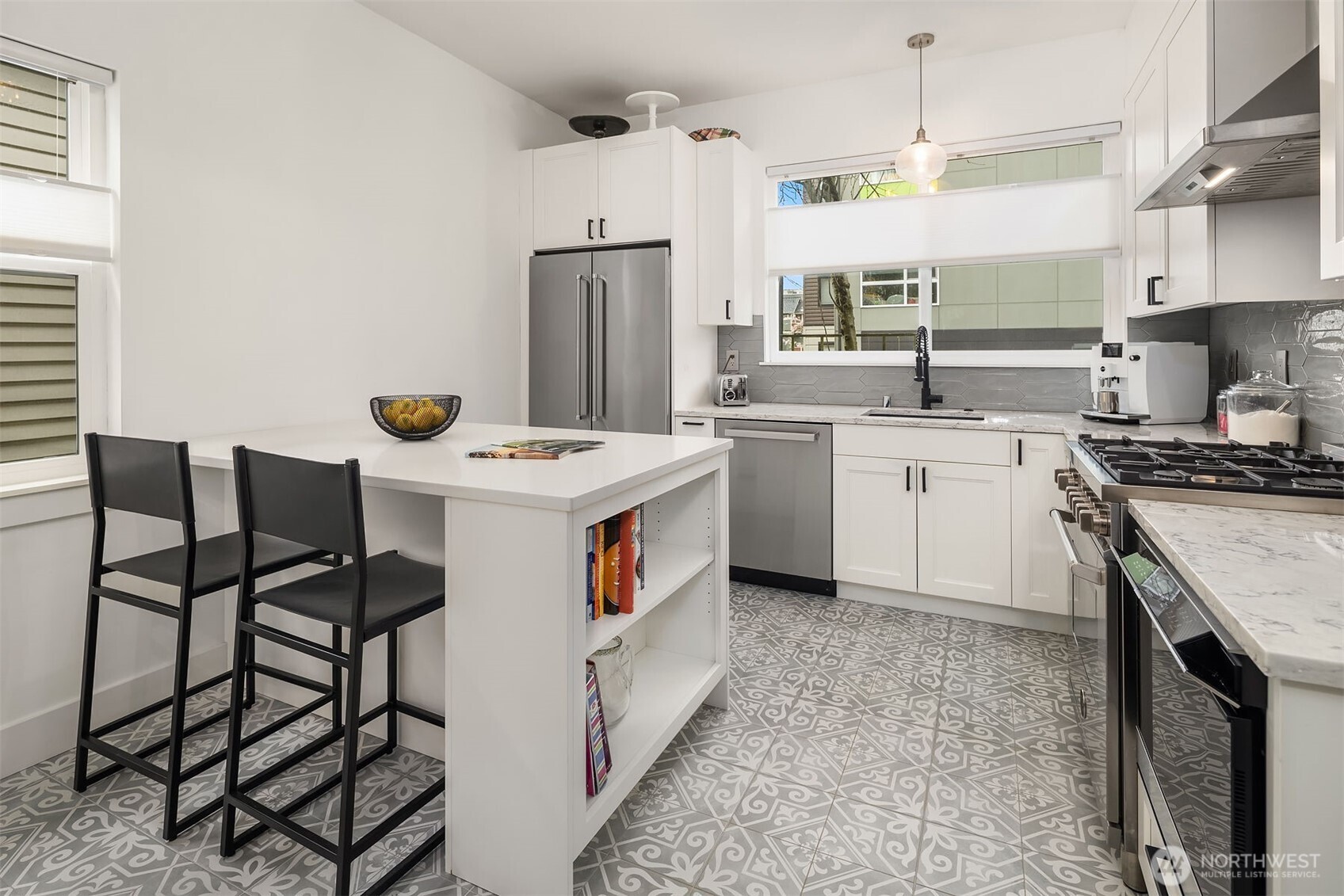 2009 E John Street Seattle WA 98112