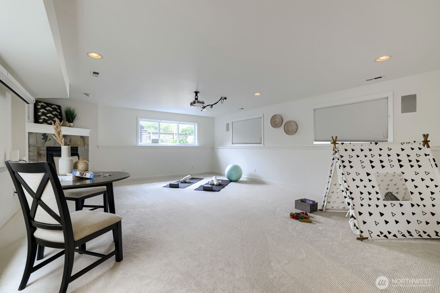 721 N 79th Street Seattle WA 98103