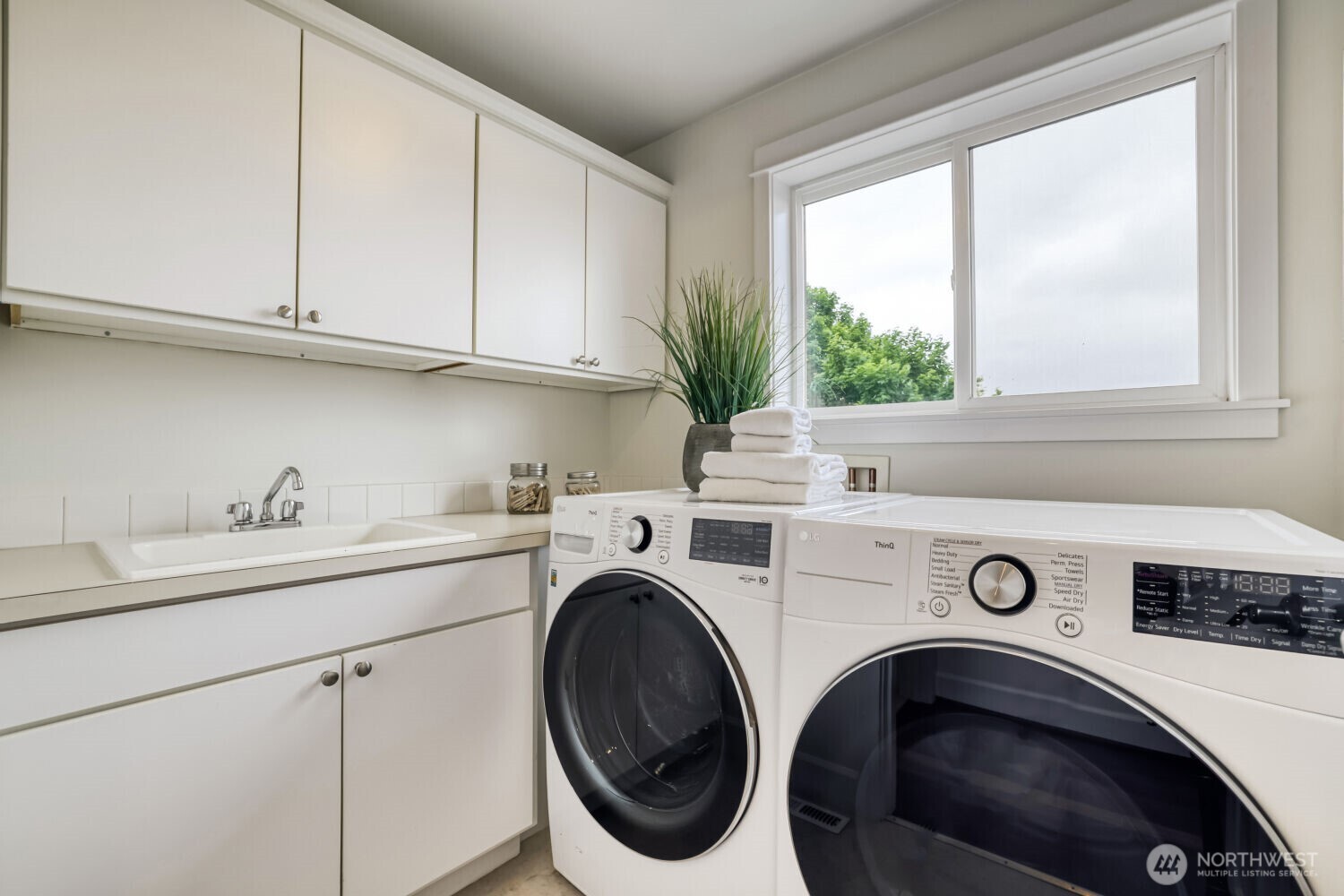 721 N 79th Street Seattle WA 98103