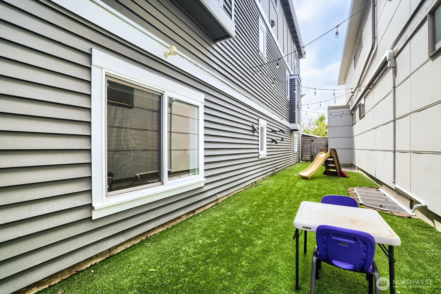 721 N 79th Street Seattle WA 98103