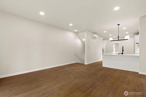 16823 Alder Way Lynnwood WA 98037
