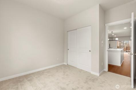 16823 Alder Way Lynnwood WA 98037