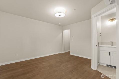 16823 Alder Way Lynnwood WA 98037