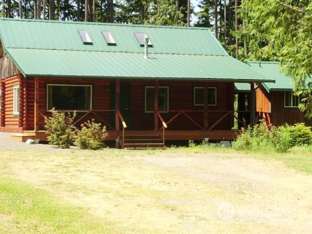 1492 Palo Alto Road Sequim WA 98382