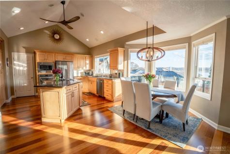 13817 SE 36th Street Vancouver WA 98683