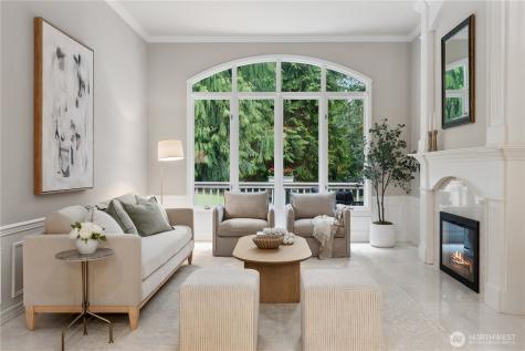 21819 NE 30th Place Sammamish WA 98074