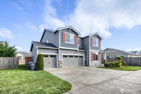 17326 129th Avenue E Puyallup WA 98374
