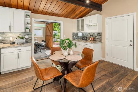 8704 171st Avenue NE Redmond WA 98052