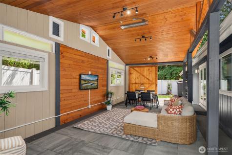 8704 171st Avenue NE Redmond WA 98052
