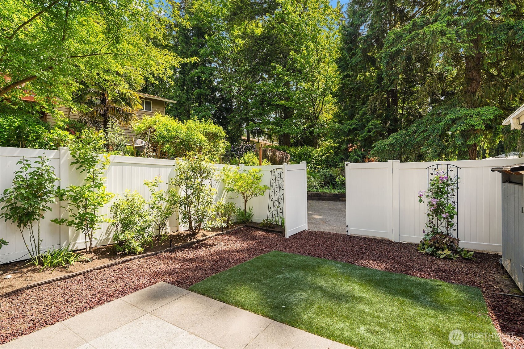 8704 171st Avenue NE Redmond WA 98052