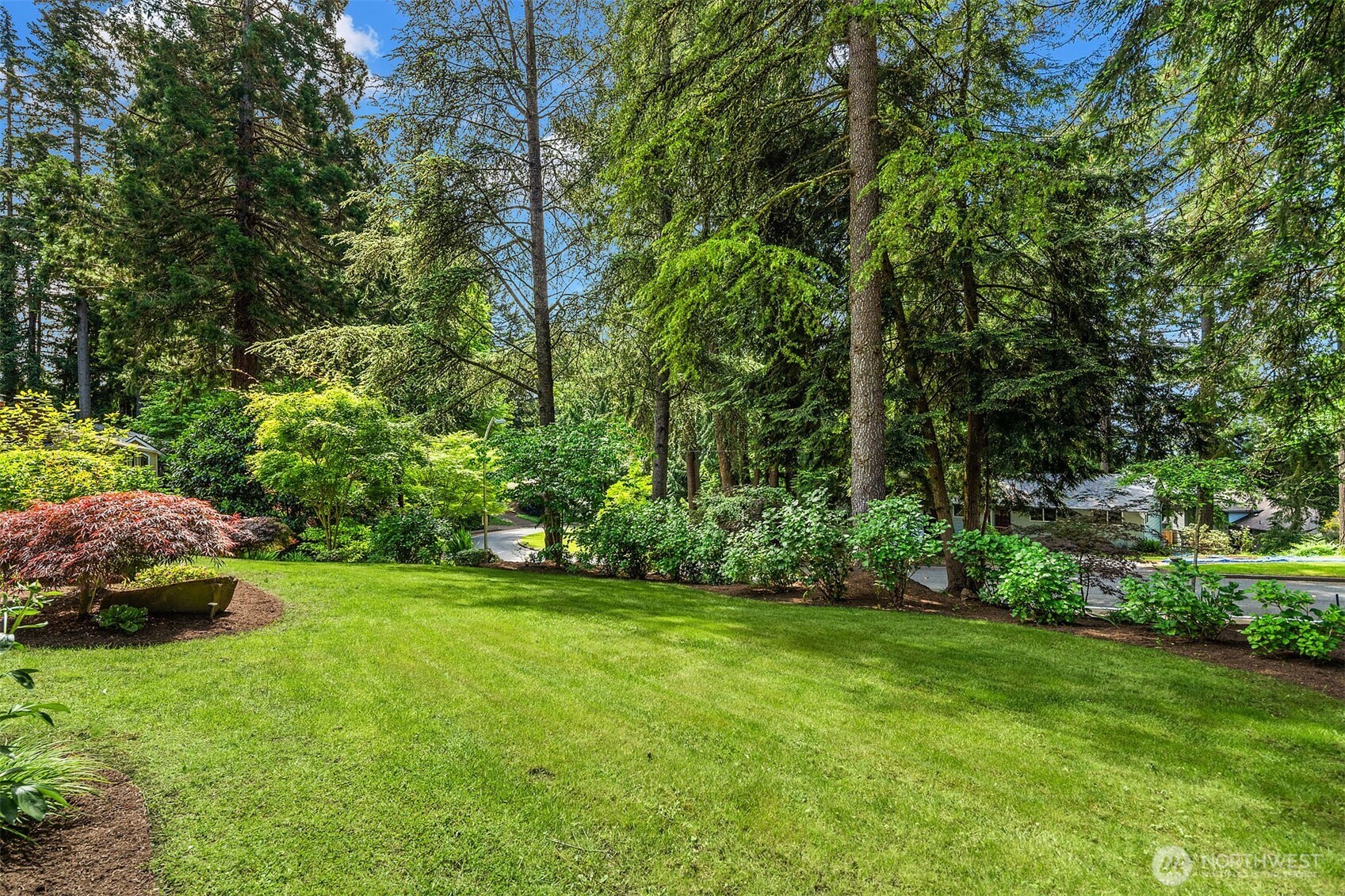 8704 171st Avenue NE Redmond WA 98052