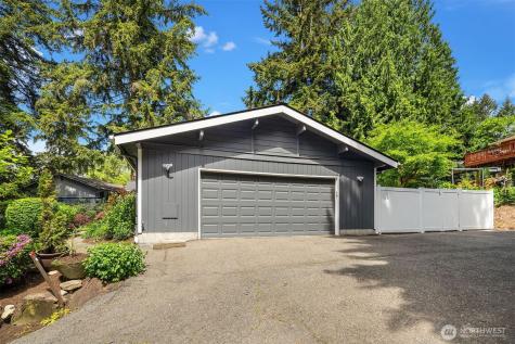 8704 171st Avenue NE Redmond WA 98052