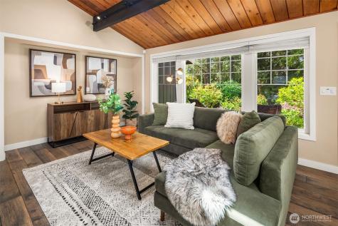 8704 171st Avenue NE Redmond WA 98052