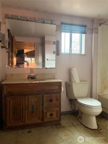 131 Muncie Avenue Quilcene WA 98376