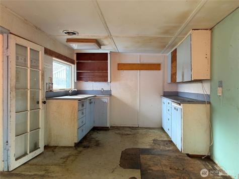 131 Muncie Avenue Quilcene WA 98376