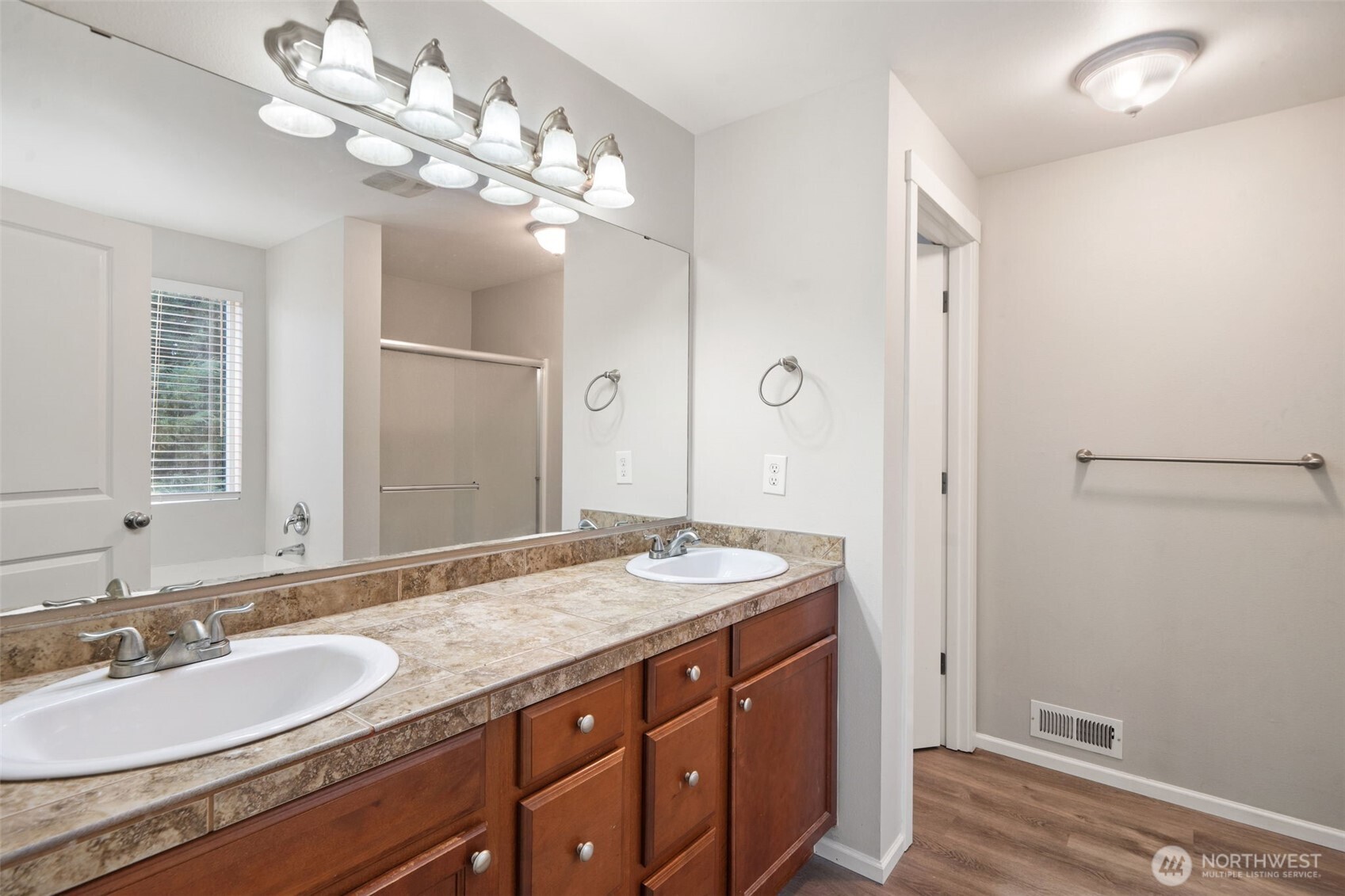 8117 207th Street E Spanaway WA 98387