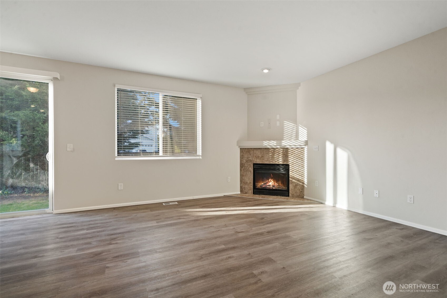 8117 207th Street E Spanaway WA 98387