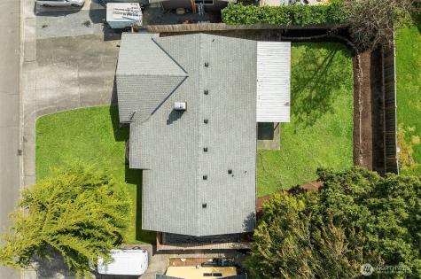 1067 Anacortes Avenue NE Renton WA 98059