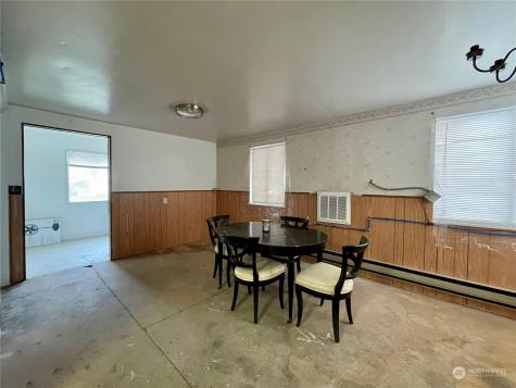 120 E Lewis Street Coulee City WA 99115