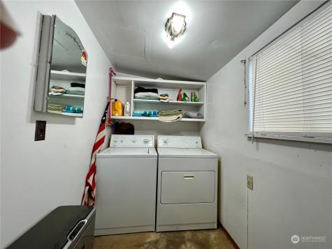 120 E Lewis Street Coulee City WA 99115