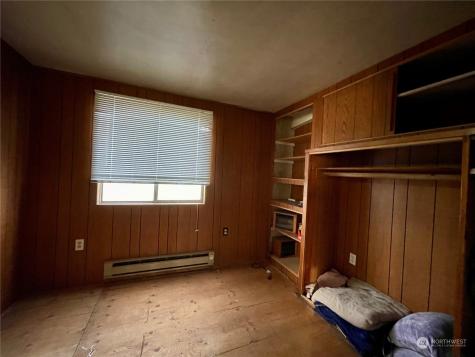 120 E Lewis Street Coulee City WA 99115