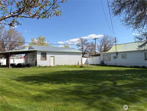120 E Lewis Street Coulee City WA 99115