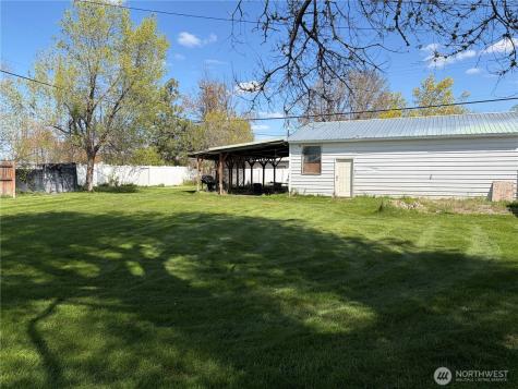 120 E Lewis Street Coulee City WA 99115