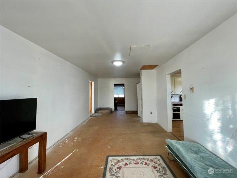 120 E Lewis Street Coulee City WA 99115