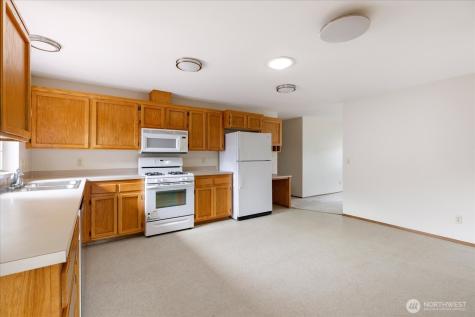 1772 SW 16th Avenue Oak Harbor WA 98277
