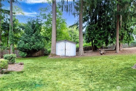 12603 Military Road E Puyallup WA 98374