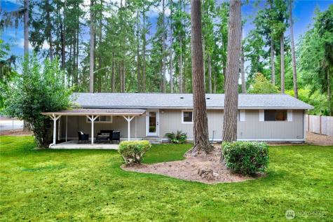 12603 Military Road E Puyallup WA 98374