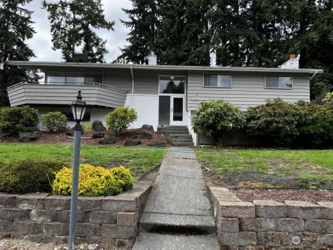 1126 Magnolia Fircrest WA 98466