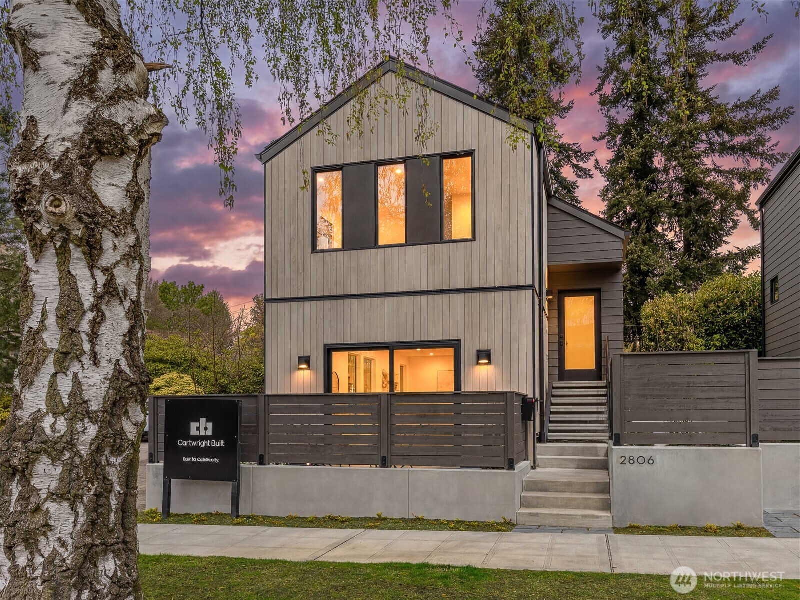 2806 W Dravus Street Seattle WA 98199