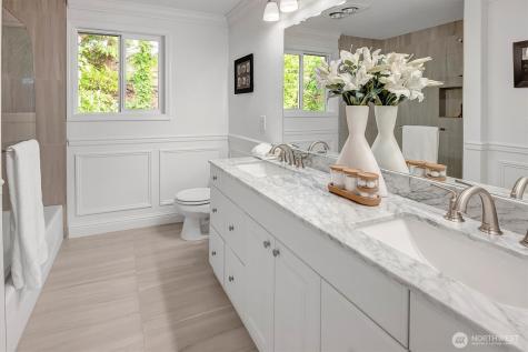 8001 Talbot Road Edmonds WA 98026