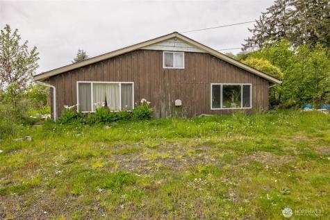 802 S 1st Street Westport WA 98595