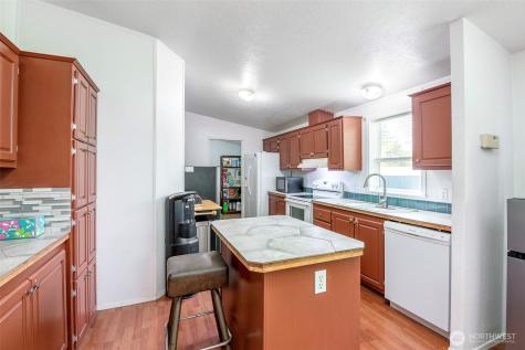 14919 24th Street SW Lakebay WA 98349