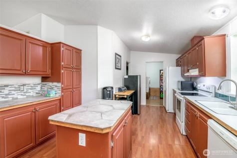 14919 24th Street SW Lakebay WA 98349