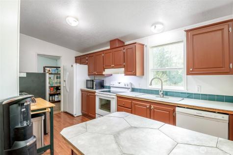 14919 24th Street SW Lakebay WA 98349