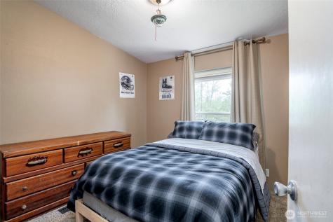 14919 24th Street SW Lakebay WA 98349