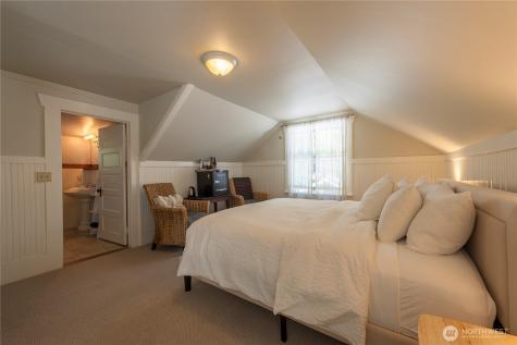 2579 W Shore Drive Lummi Island WA 98262